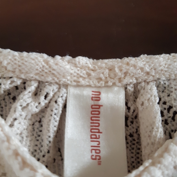 Flared summer top - Picture 8 of 9